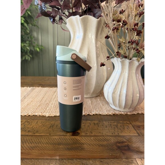Special Edition Owala 30oz Stainless Steel FreeSip Water Bottle - Wintergreen - Picture 3 of 14